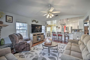 Welcoming Tehachapi Home with Deck and Grill!